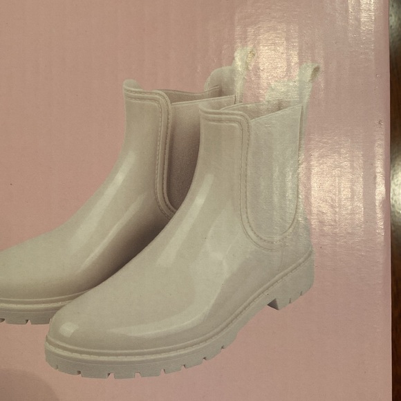 ☔️Rain Boots - Picture 4 of 11